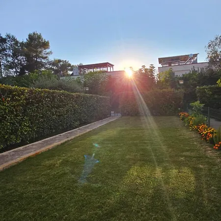 Molla Garden Apartment *